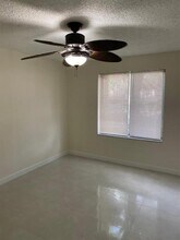 19114 Glenmoor Dr in West Palm Beach, FL - Building Photo - Building Photo