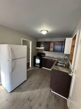 2810 18th Ave in Northport, AL - Building Photo - Building Photo