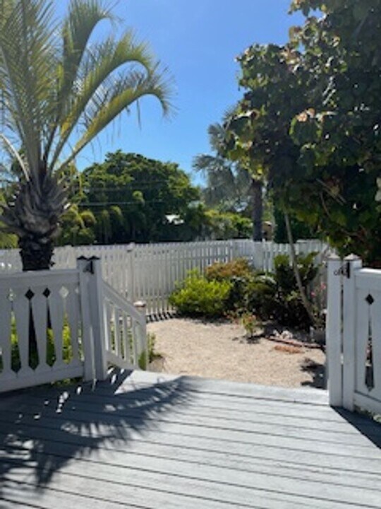 3803 Duck Ave in Key West, FL - Building Photo