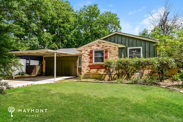2619 Globe Ave in Dallas, TX - Building Photo
