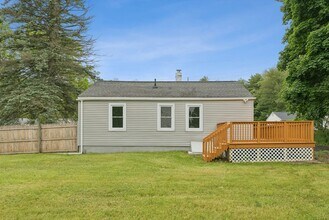343 Ray St in Portland, ME - Building Photo - Building Photo