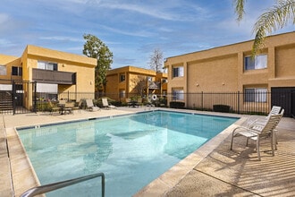 Terre at Vintage in Ramona, CA - Foto de edificio - Building Photo