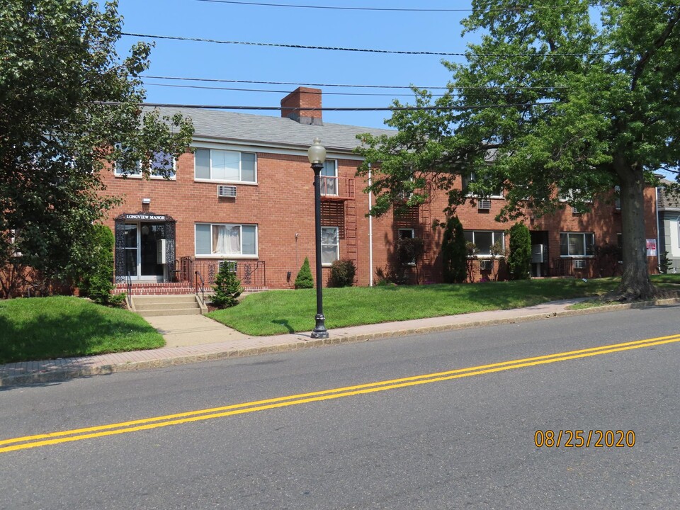 Longview Apartments in Bogota, NJ - Foto de edificio