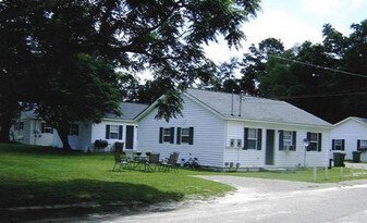 Carel Dr in Barnwell, SC - Building Photo