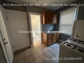 8912 Madison Ave in Cleveland, OH - Building Photo - Building Photo