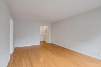 1930 Franklin St in San Francisco, CA - Building Photo - Building Photo