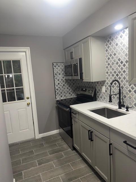 property at 1003 Parkview Dr