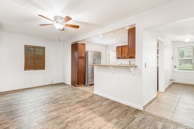 14993 Yucca Ave in Fontana, CA - Building Photo - Building Photo