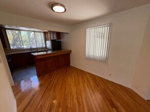 4266 Fulton Ave in Los Angeles, CA - Building Photo - Building Photo