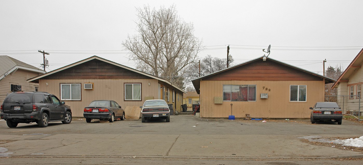 722-724 S 7th St in Yakima, WA - Building Photo