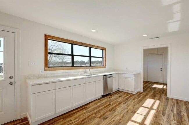 property at 501 Myers Creek Rd