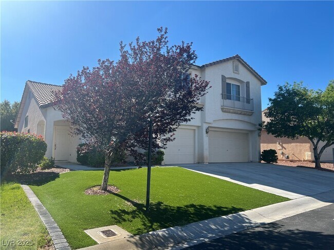 4429 Rockaway Beach St in Las Vegas, NV - Building Photo - Building Photo
