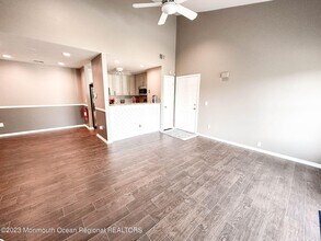 2 Basset Ct in Tinton Falls, NJ - Building Photo - Building Photo