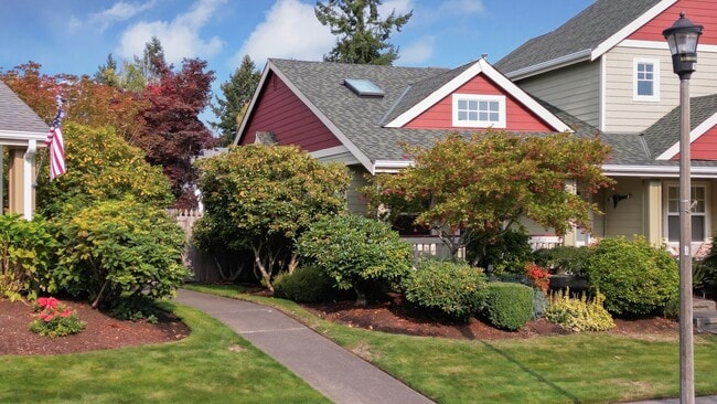 1451 Thompson Cir in Dupont, WA - Building Photo - Building Photo