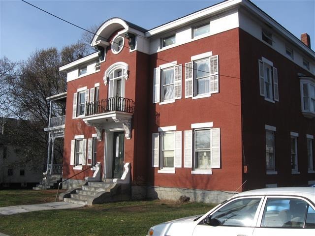 416 Pearl St in Burlington, VT - Building Photo