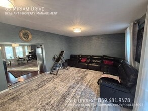 65 Miriam Dr in Florence, KY - Building Photo - Building Photo