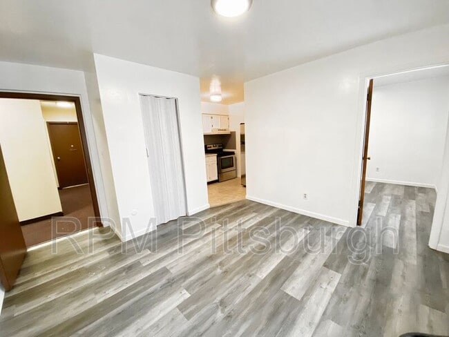 property at 932 Penn Ave