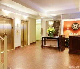 457 W 57th St-Unit -303 in New York, NY - Building Photo - Building Photo