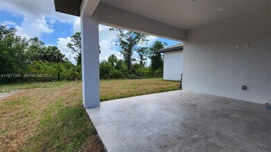 47 Brig Cir E in Placida, FL - Building Photo - Building Photo