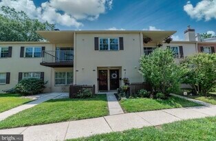 232 Old Forge Xing, Unit 232 Old Forge Crossing in Devon, PA - Building Photo