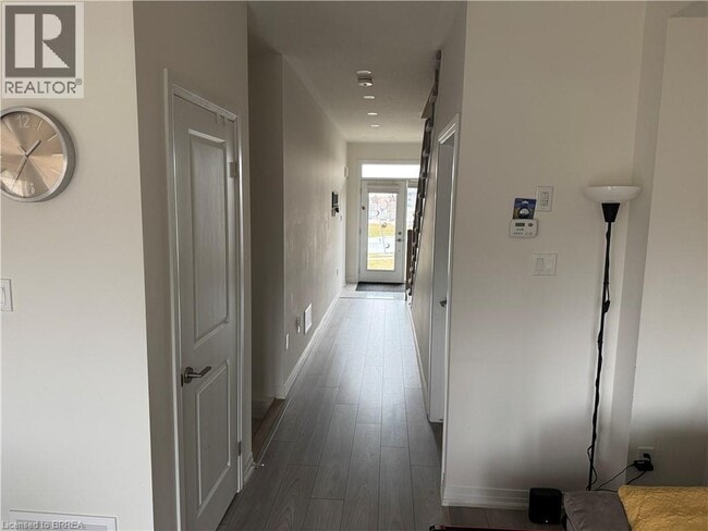 67 George Brier Dr W in Brant, ON - Building Photo - Building Photo