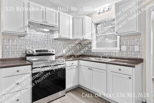 520 Bethania-Rural Hall Rd in Rural Hall, NC - Building Photo