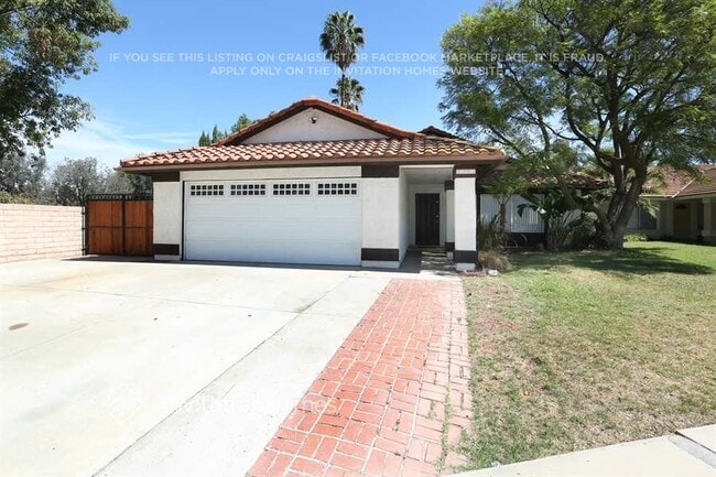 property at 1752 Willowbrook Ln