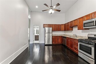 900 Josephine St in New Orleans, LA - Foto de edificio - Building Photo