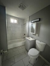 616 Washington Ave in New Haven, CT - Building Photo - Building Photo