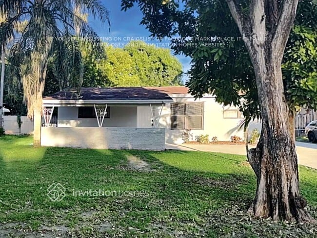 property at 2301 N 62nd Ave