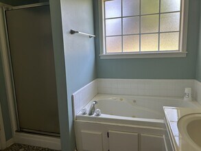 105 Jamie Cove in Oxford, MS - Building Photo - Building Photo