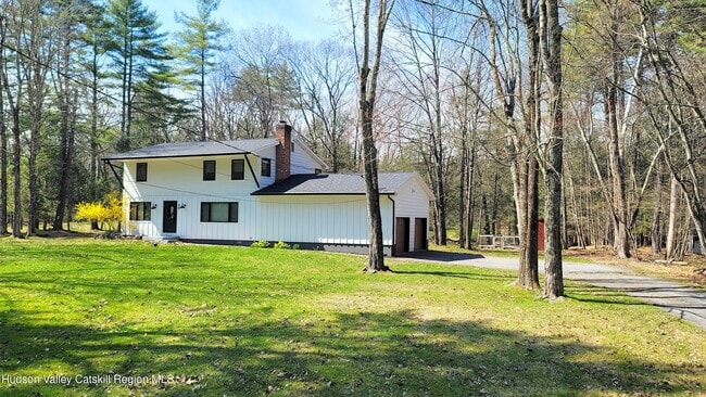 property at 90 Van Dale Rd