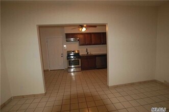 400 Jericho Turnpike-Unit -3 in New Hyde Park, NY - Building Photo - Building Photo