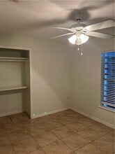 486 Biscayne Ln in Sebastian, FL - Foto de edificio - Building Photo