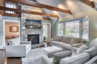 114 Spinney Rd in East Quogue, NY - Building Photo - Building Photo