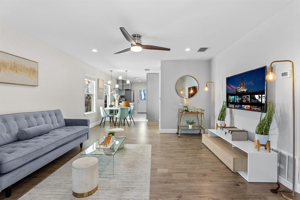 8611 Davis Oaks Trail in Austin, TX - Building Photo