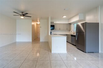 1317 NE 116th St in Miami, FL - Building Photo - Building Photo