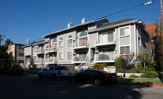 1831 Selby Ave Apartments