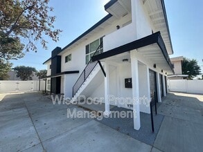 1810 E Adams Ave in Orange, CA - Building Photo - Building Photo