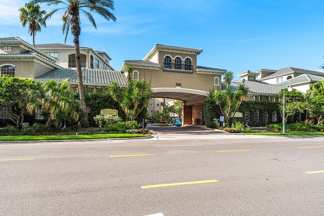 property at 501 Knights Run Ave