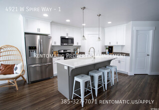 4921 Spire Wy in Riverton, UT - Building Photo - Building Photo