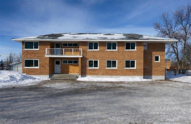 property at 823 Ida St