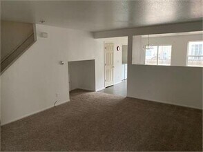 7844 S Kalispell Cir in Englewood, CO - Building Photo - Building Photo