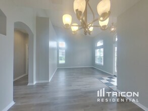 3600 Cresthill Ln in Land O Lakes, FL - Building Photo - Building Photo