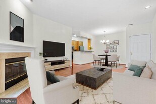 5909 Barbados Pl in North Bethesda, MD - Building Photo