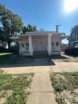 150 N Eleventh St in Salina, KS - Building Photo