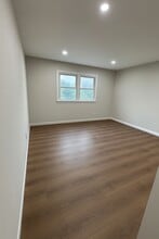 467 Hobson Ave in Saddle Brook, NJ - Building Photo - Building Photo