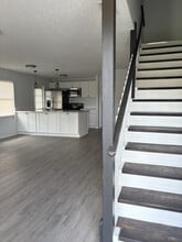 204 Mary Catherine Ct in Lakeland, FL - Foto de edificio - Building Photo