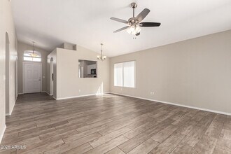 1522 S Dove St in Gilbert, AZ - Building Photo - Building Photo