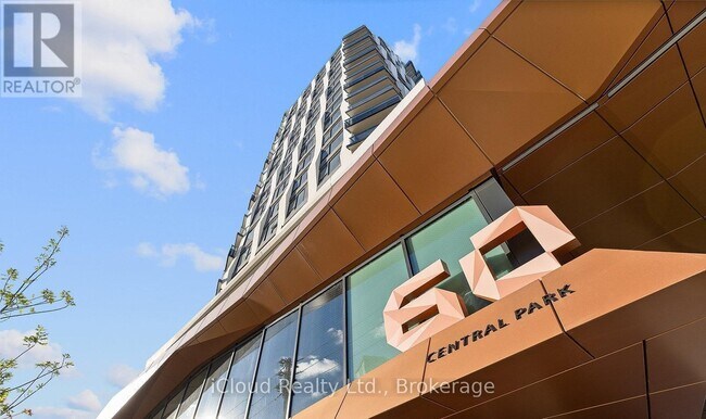 60 Central Park Roadway in Toronto, ON - Building Photo - Building Photo